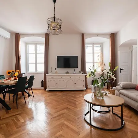 Throne Of 2 Dubrovnik